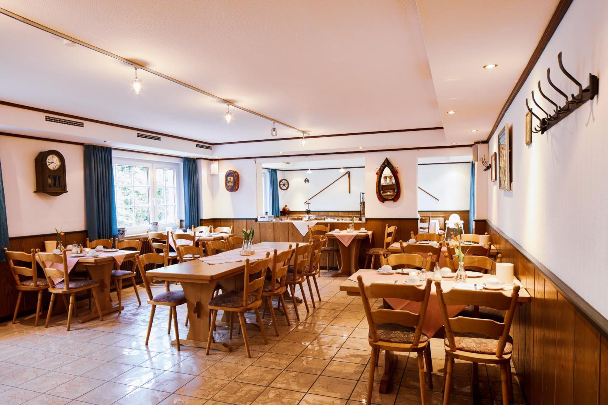 Landgasthof & Hotel Jossatal Breitenbach am Herzberg Dış mekan fotoğraf