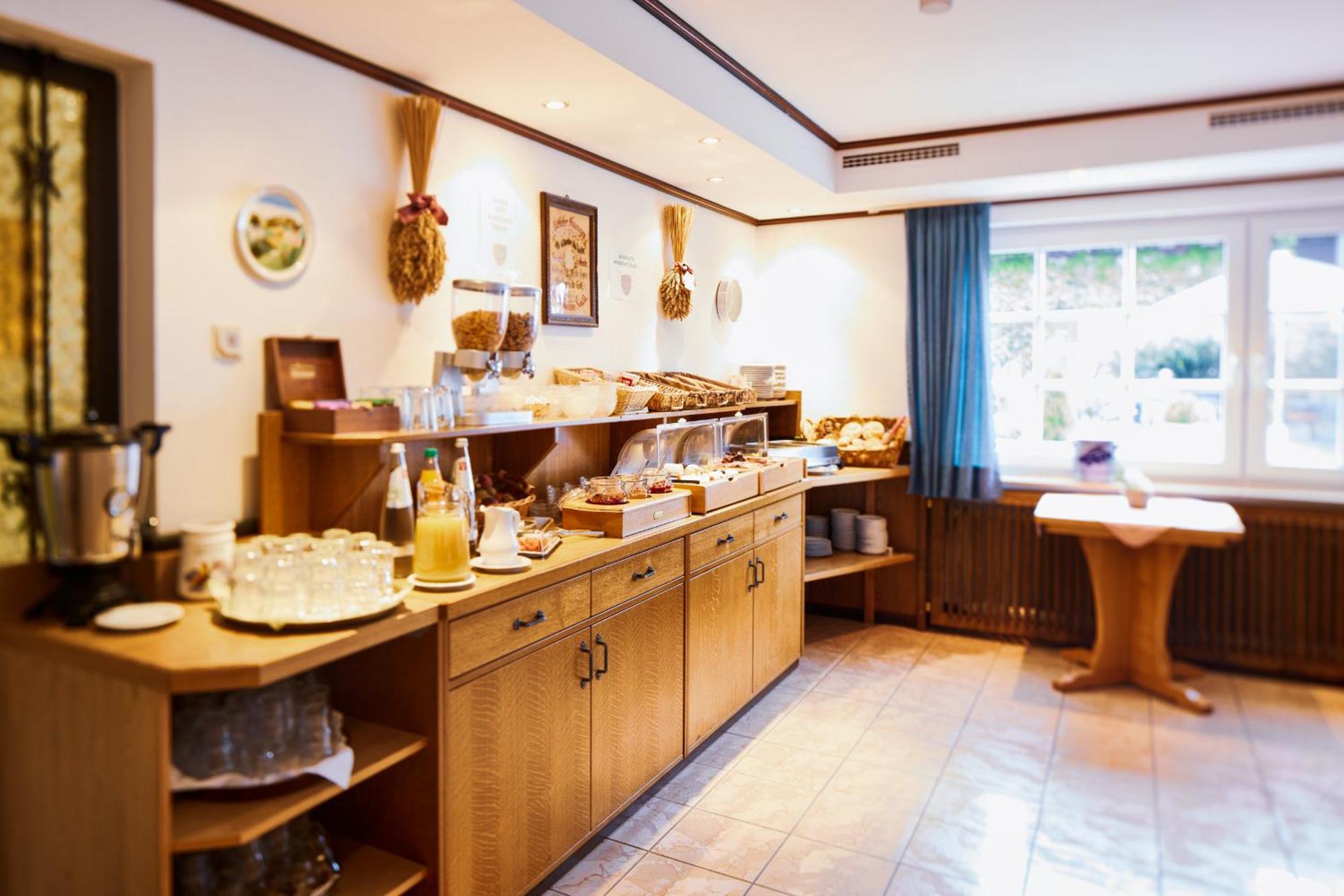 Landgasthof & Hotel Jossatal Breitenbach am Herzberg Dış mekan fotoğraf